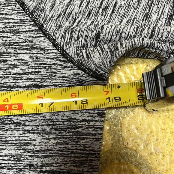 EUC Climate Right by Cuddl Duds top - Picture 6 of 11